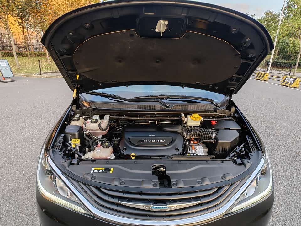 Chrysler Dajialong PHEV