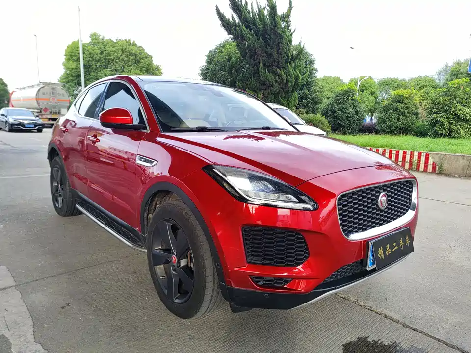 Jaguar E-PACE