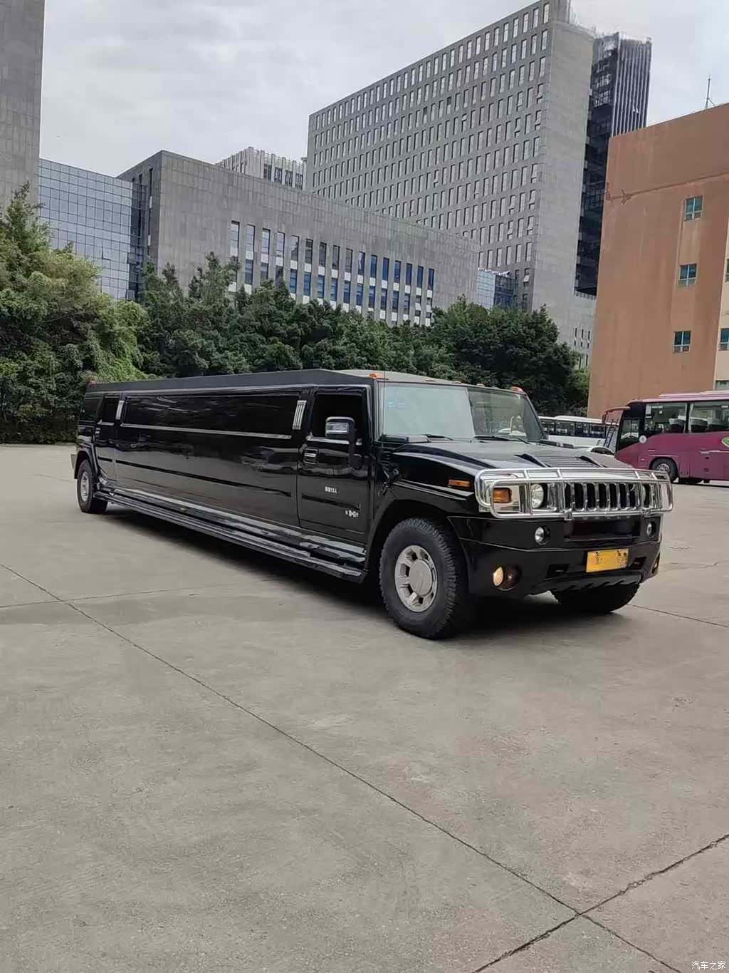Hummer H2, 2010 3