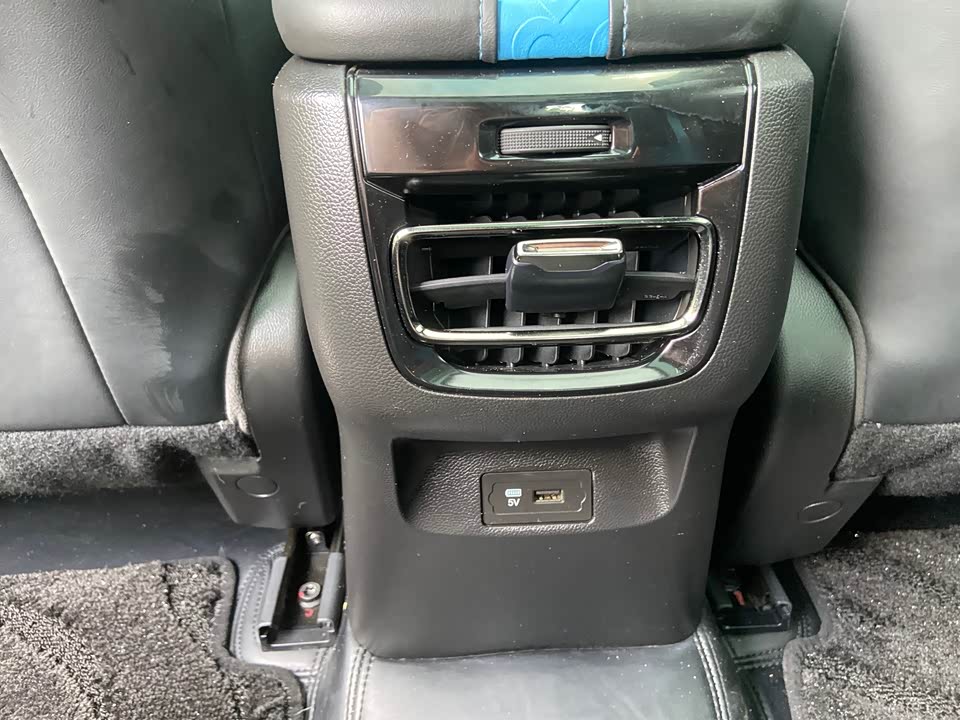 Trumpchi Shadow Leopard