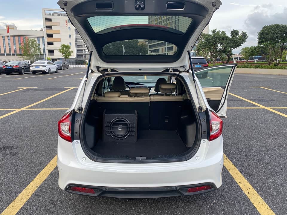 Honda Jade