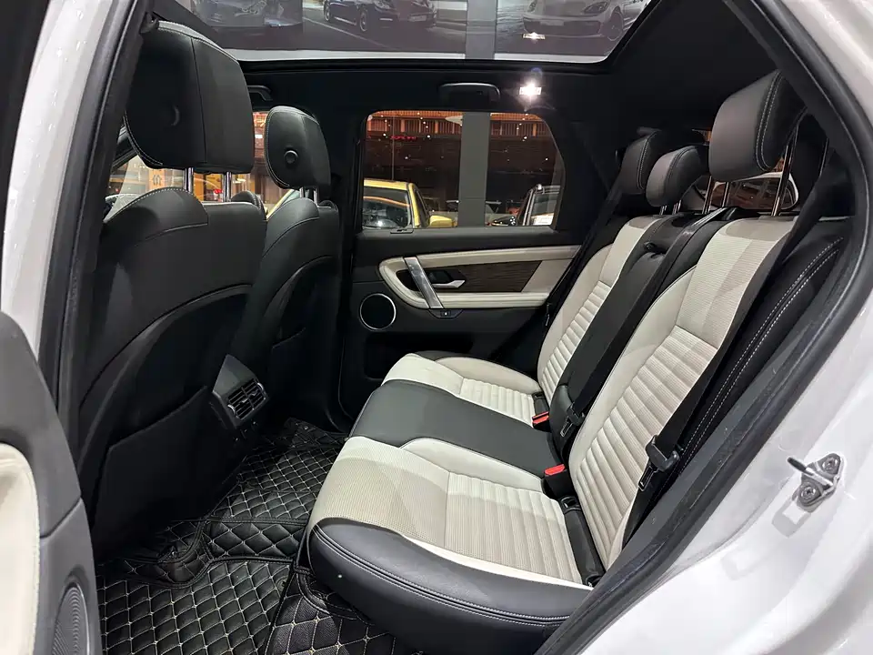 Land Rover Discover sports