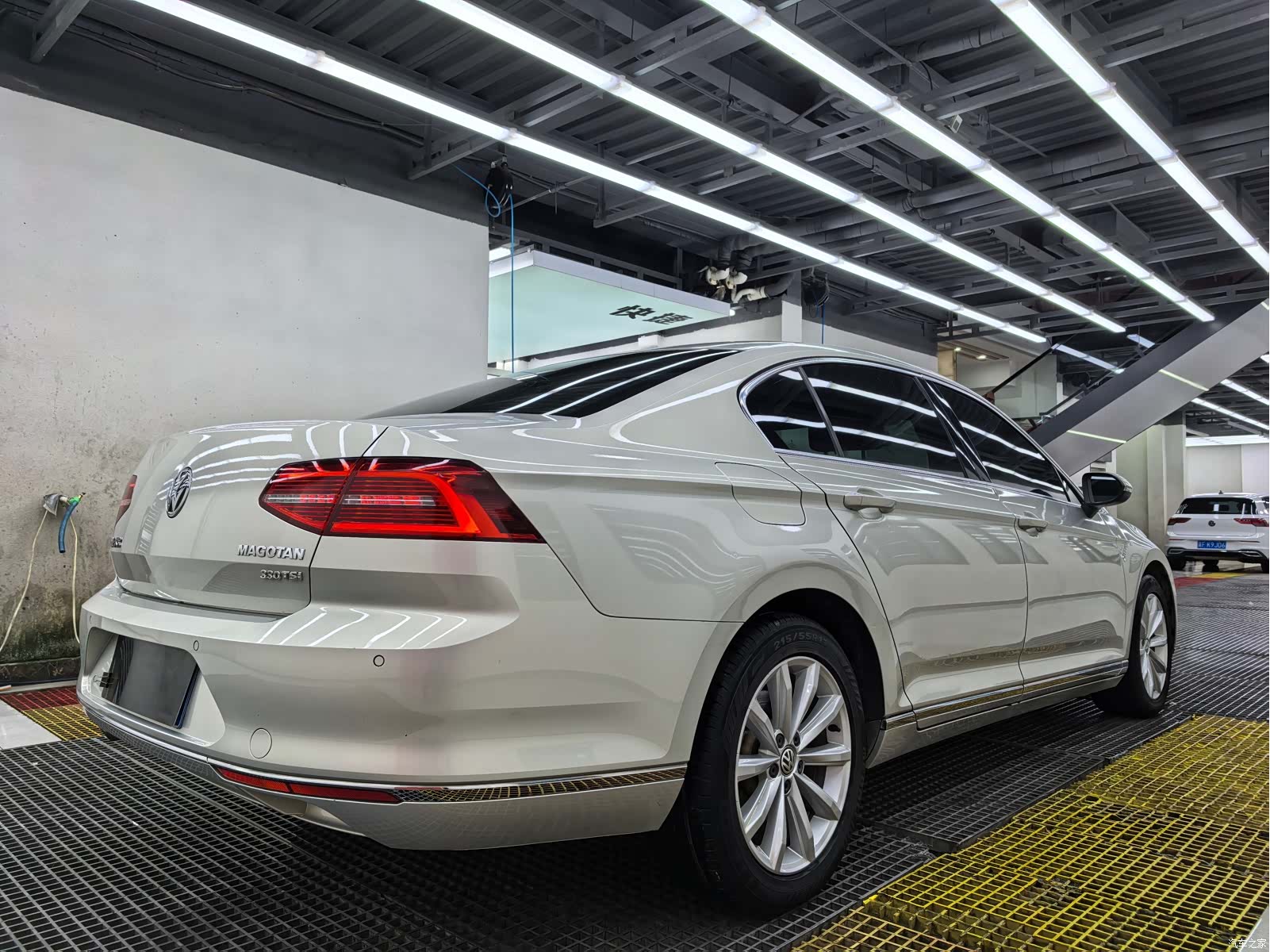 Volkswagen Magotan, 2017 6