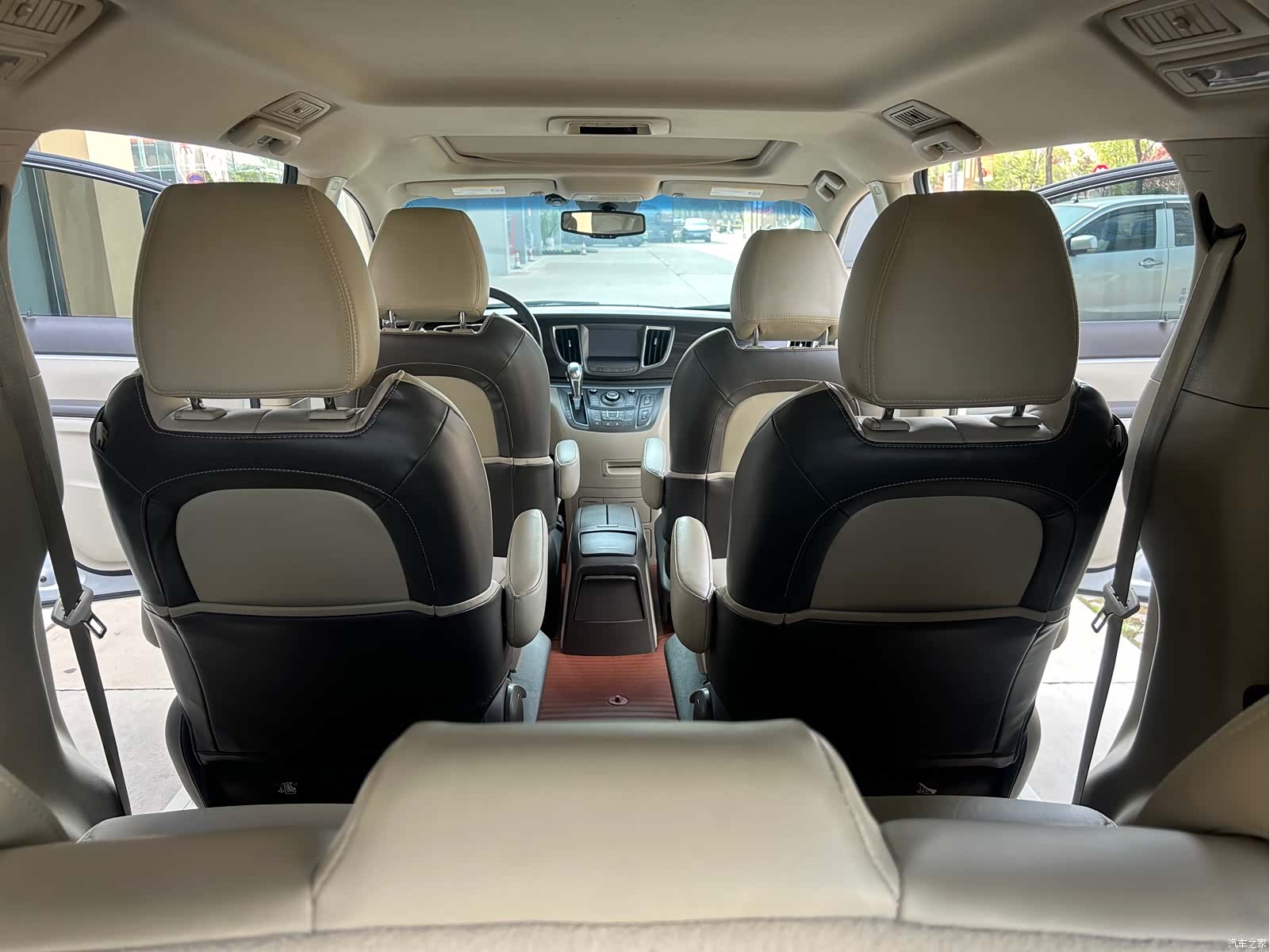 Buick GL8, 2012 12