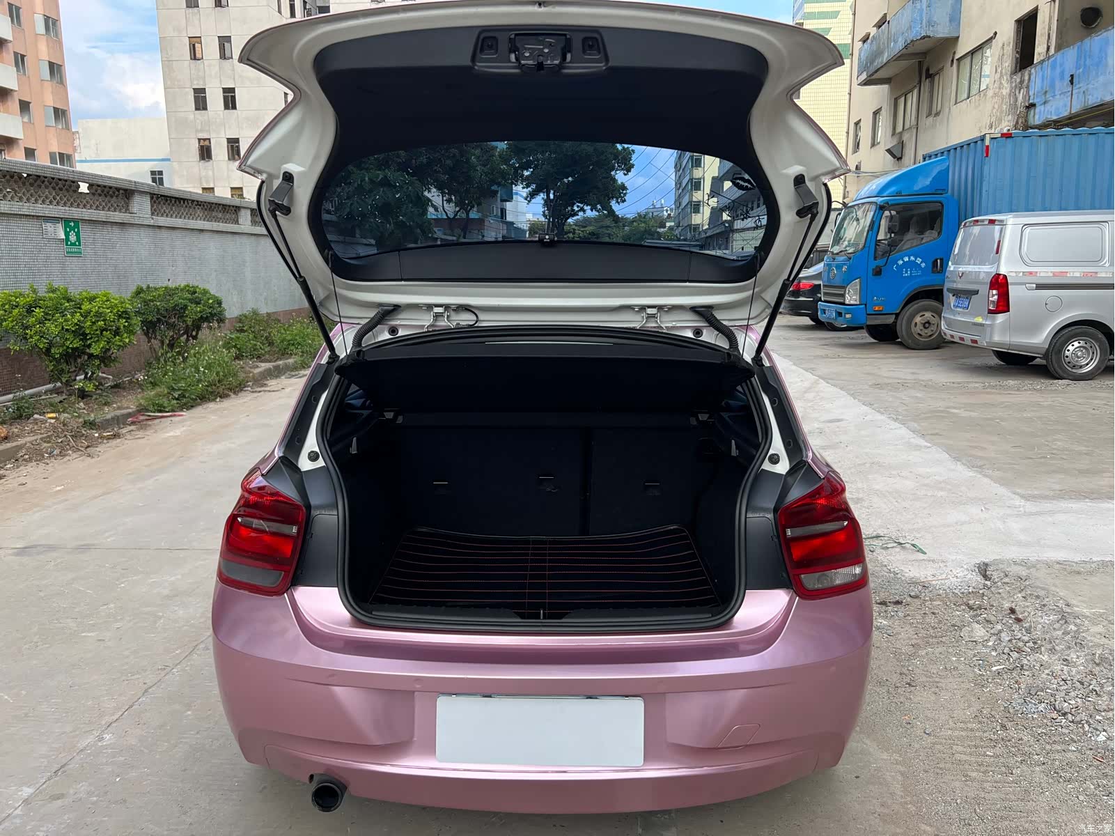 BMW 1 Series, 2012 11