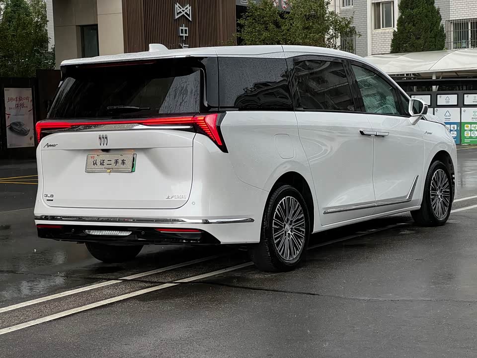 Buick GL8