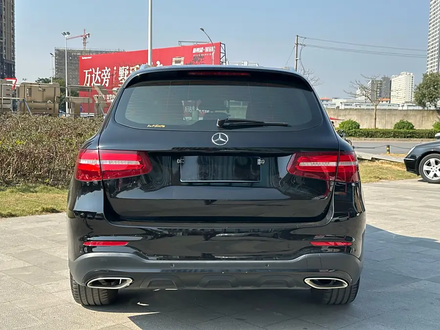 Mercedes Benz GLC