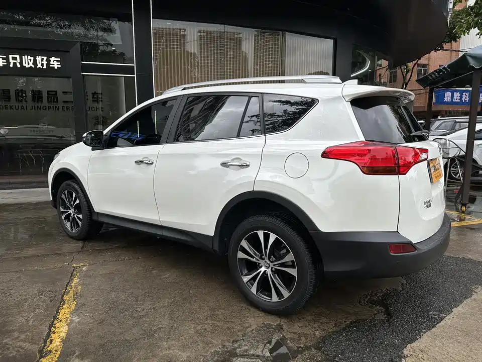 Toyota RAV4 Rongfang