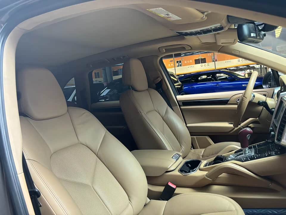 Porsche Cayenne Porsche Cayenne
