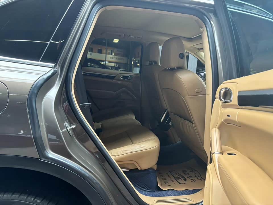 Porsche Cayenne Porsche Cayenne
