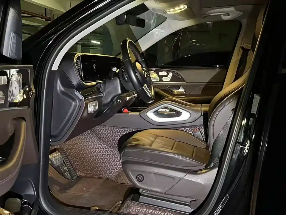 Mercedes-Benz GLE Mercedes-Benz GLE