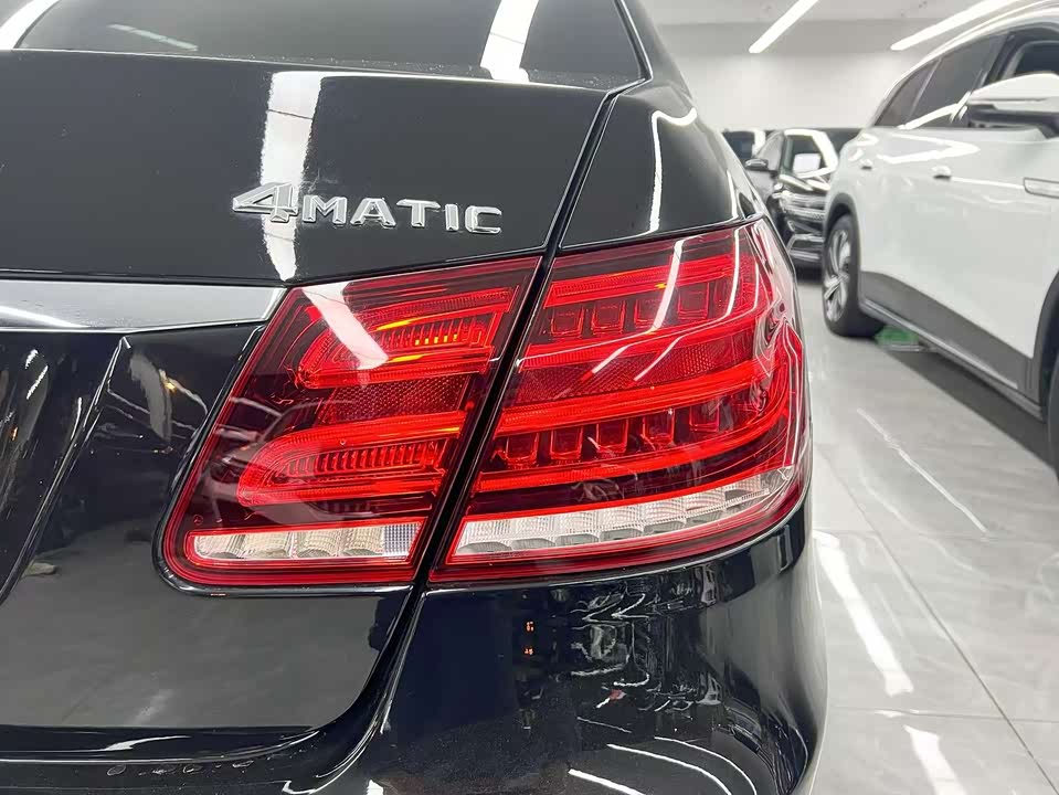 Mercedes-Benz E-class Mercedes-Benz E-class