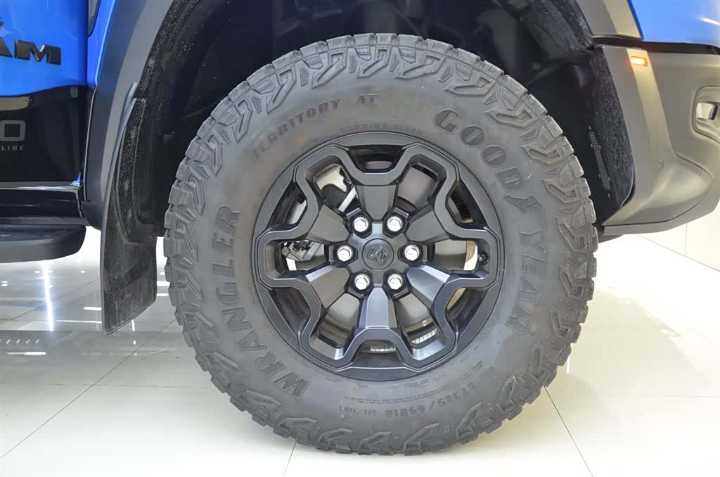 RAM Trucks, 2023 15
