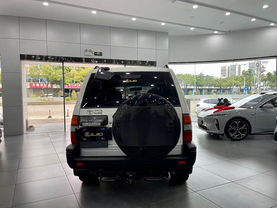 Toyota Prado