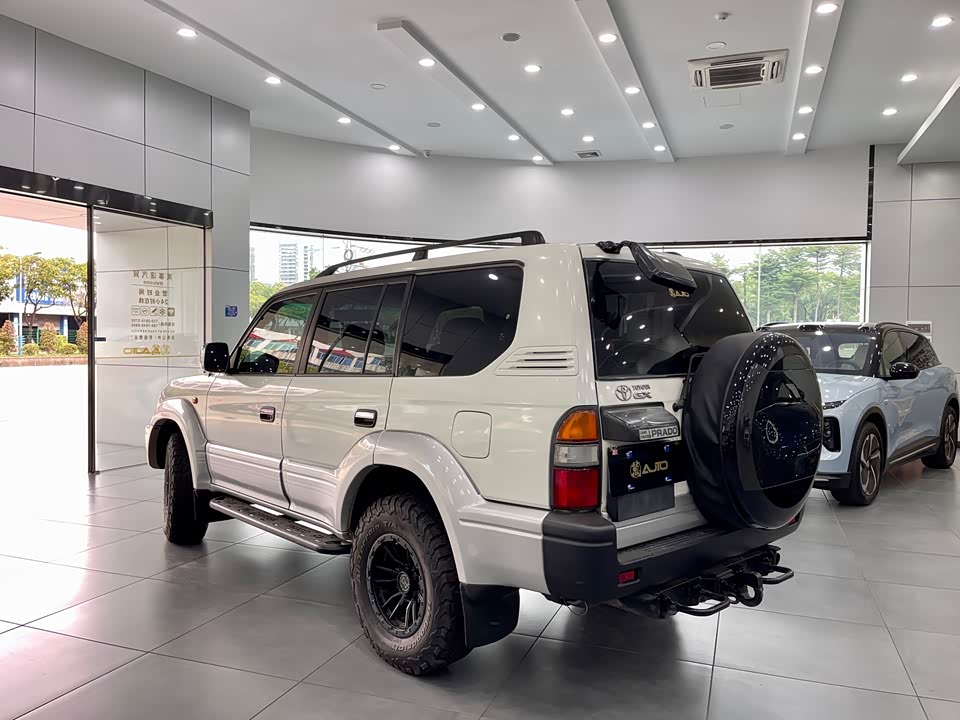Toyota Prado