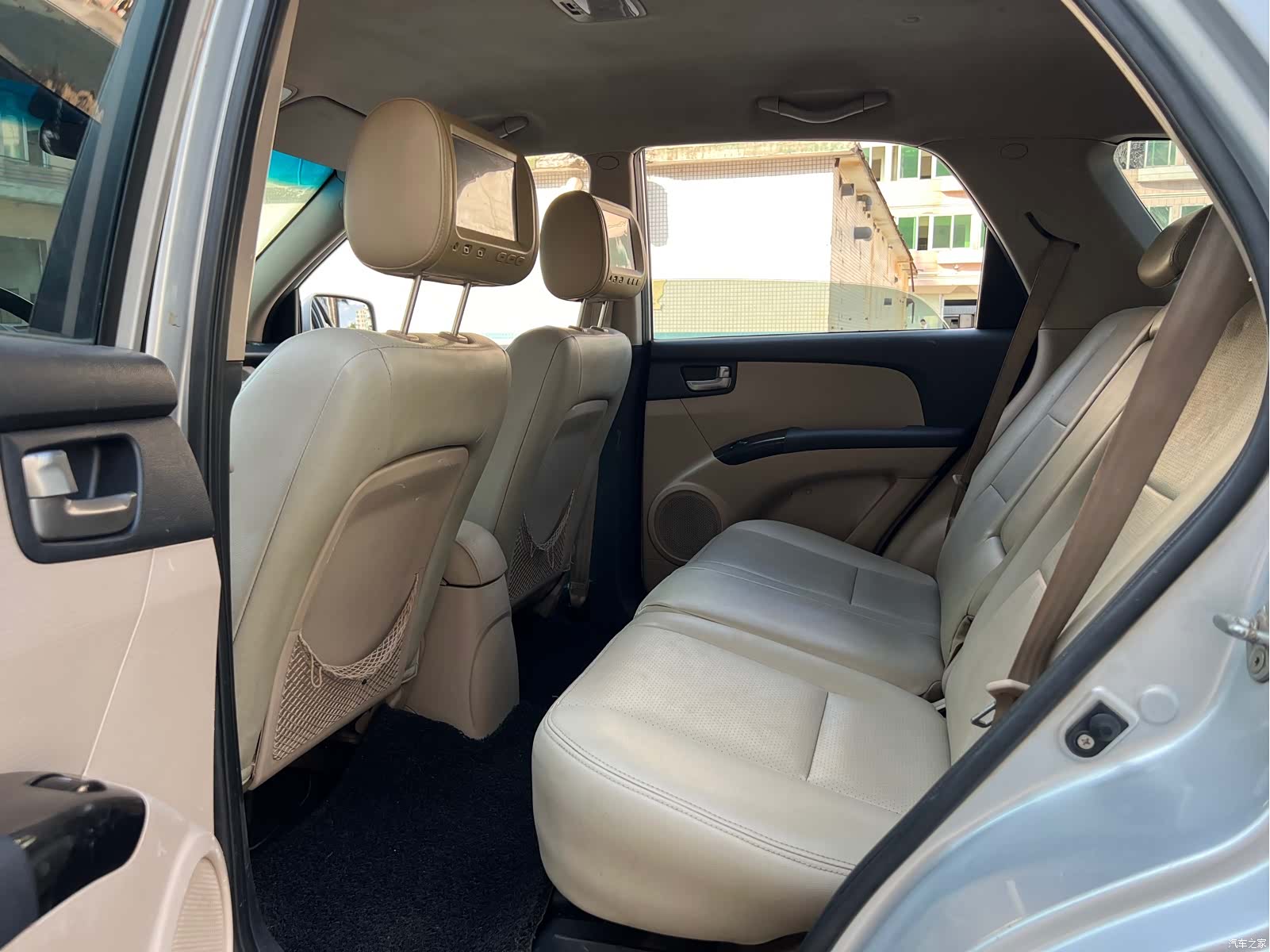 Kia GL, 2013 10