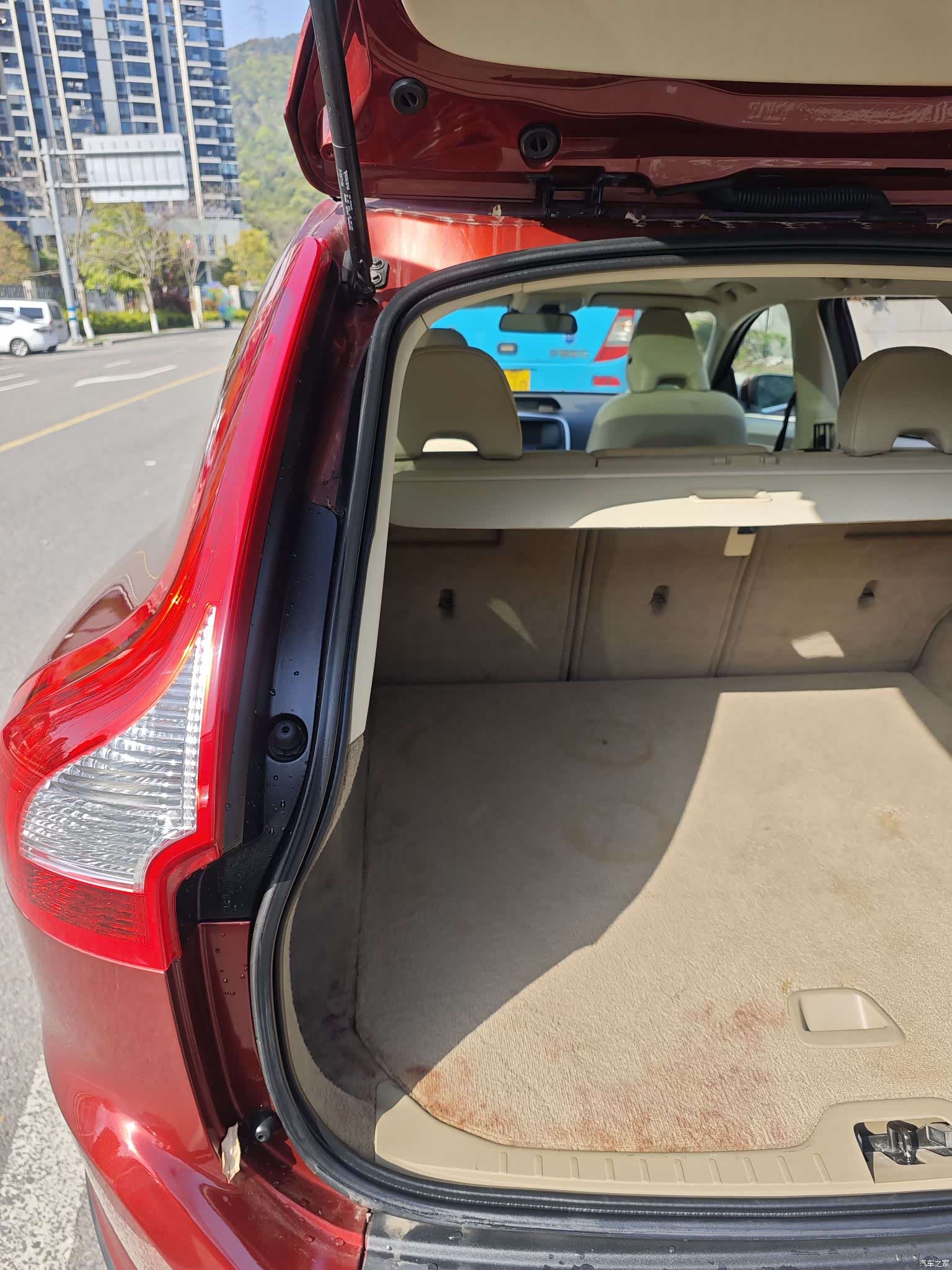 Volvo XC60, 2009 25