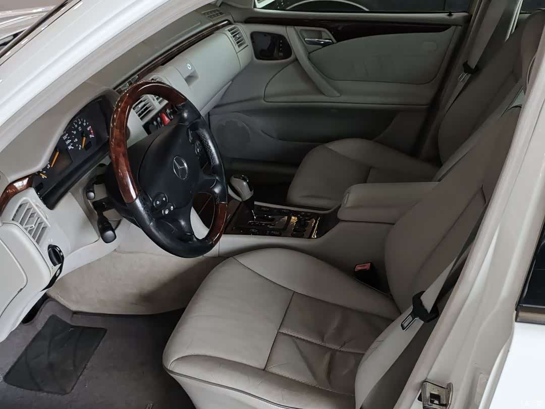 Mercedes-Benz E-Class, 2001 8