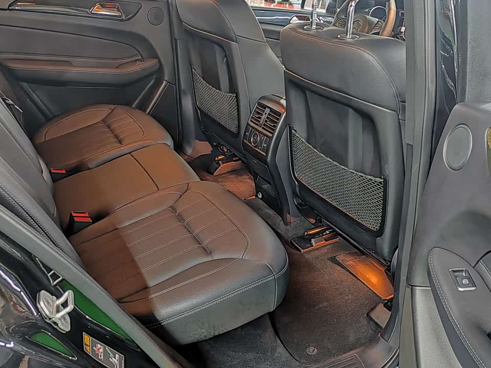 Mercedes-Benz GLE Mercedes-Benz GLE