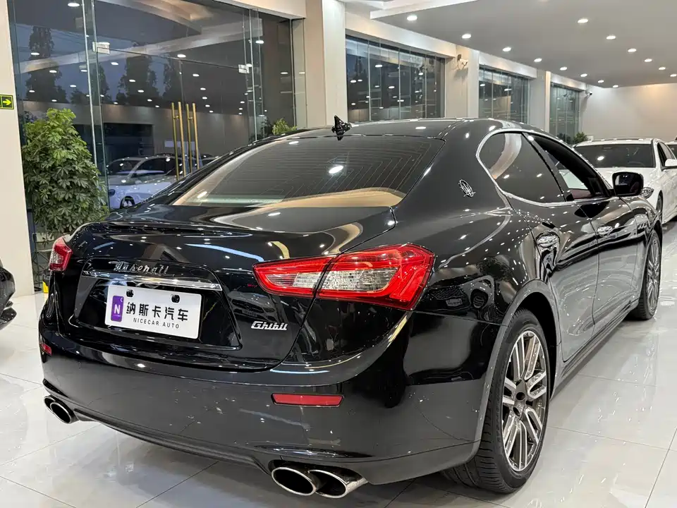 Maserati Ghibli