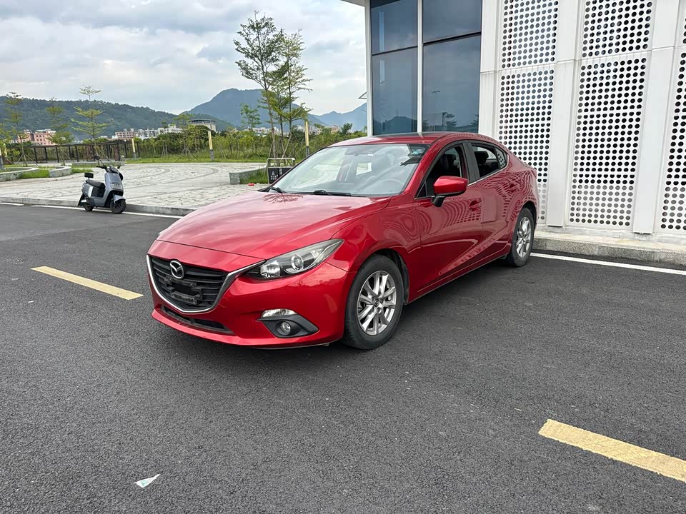 Mazda 3 Angkesaila
