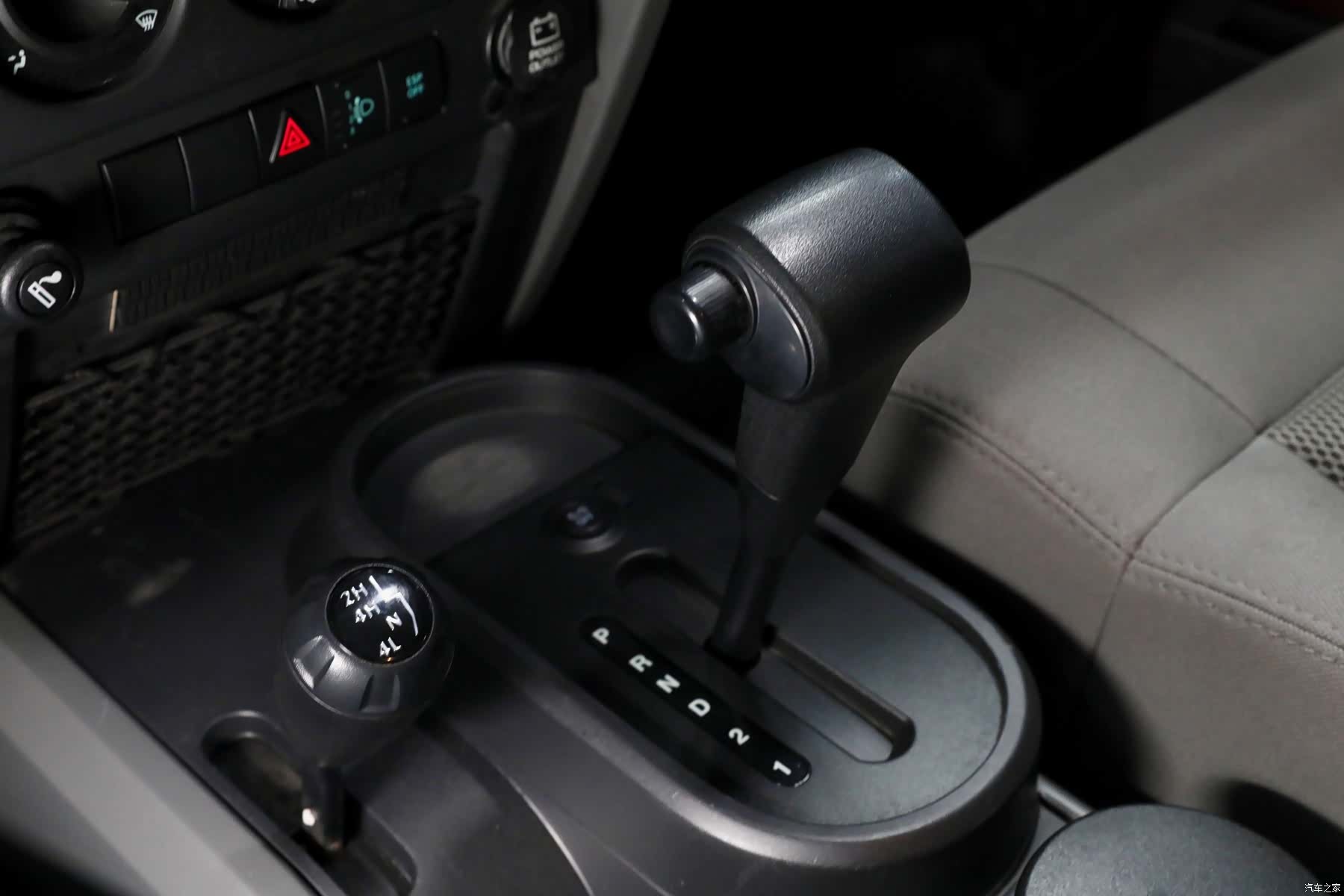 Jeep Wrangler, 2010 13