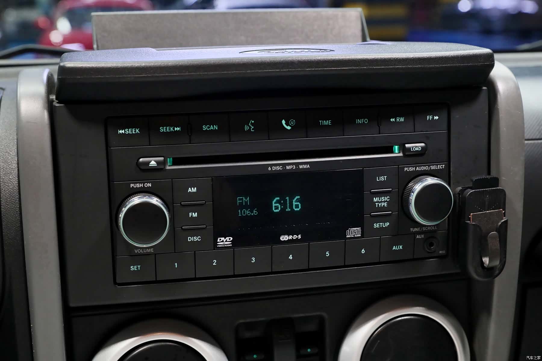 Jeep Wrangler, 2010 14