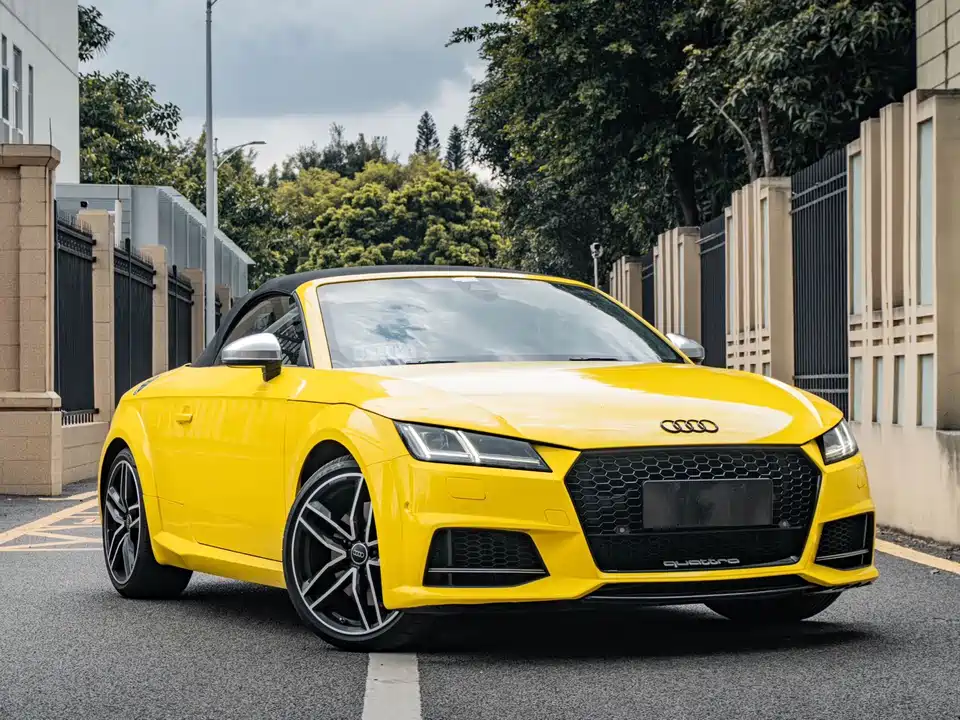 Audi TTS