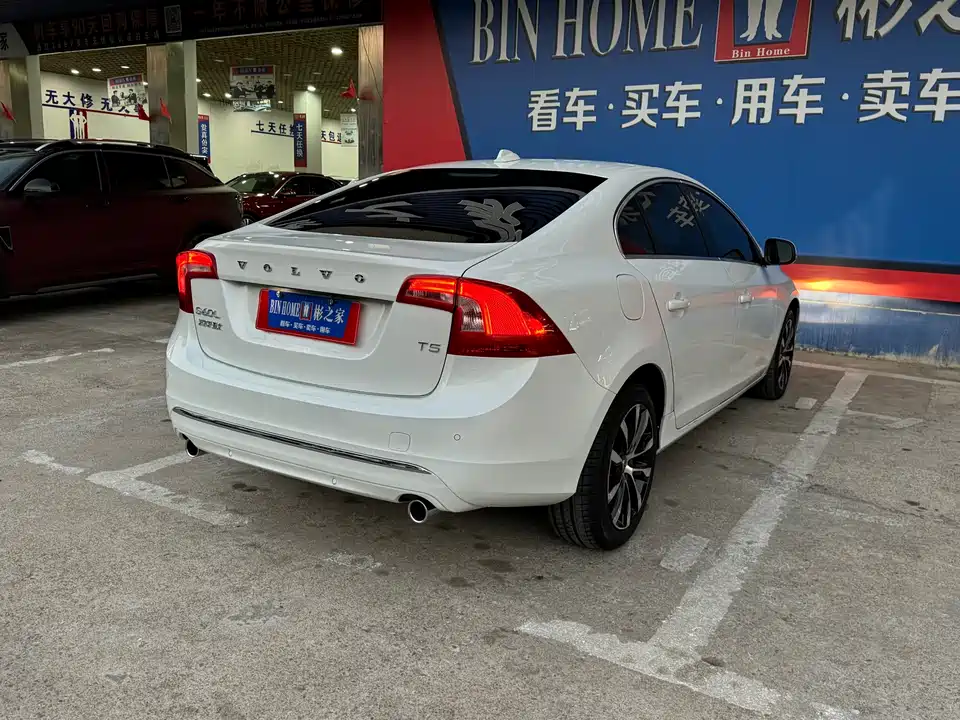 Volvo S60