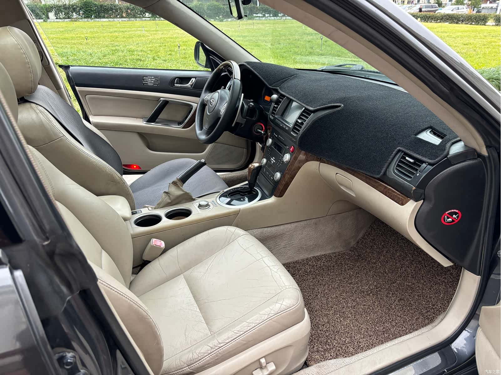 Subaru Outback, 2009 11
