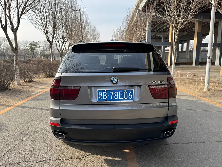 BMW X5 (imported)