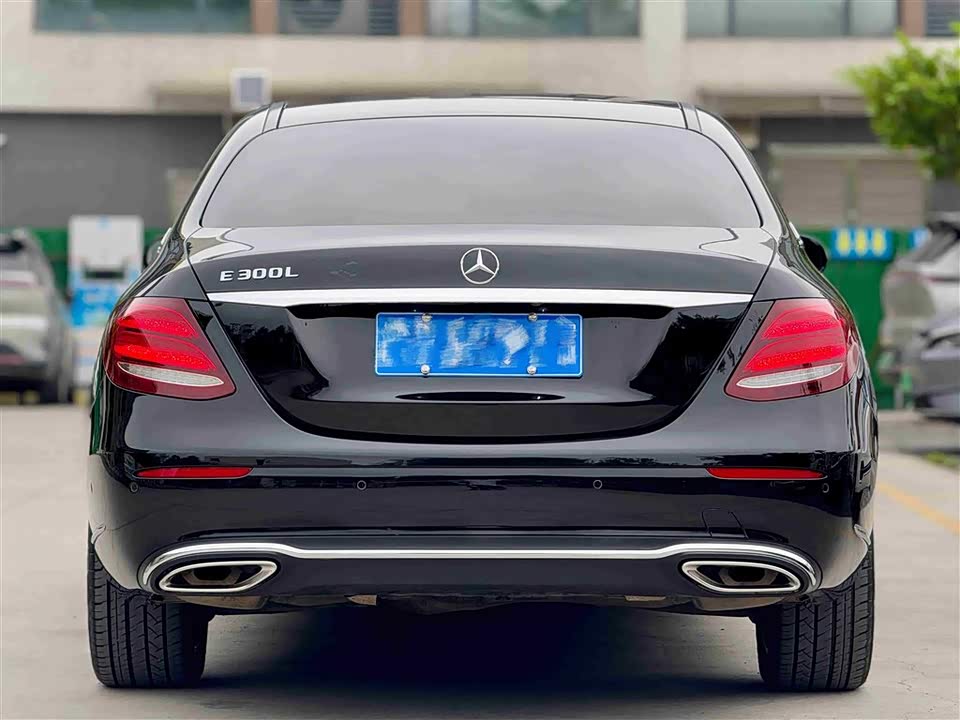 Mercedes-Benz E-class Mercedes-Benz E-class