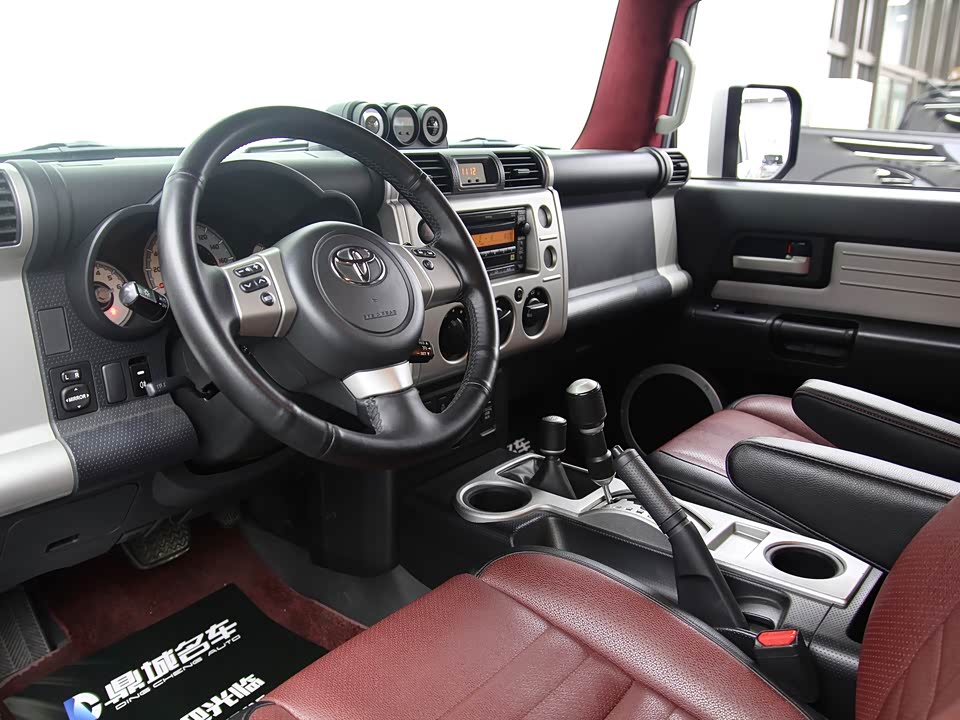 Toyota FJ Cool Luze Toyota FJ Cool Luze