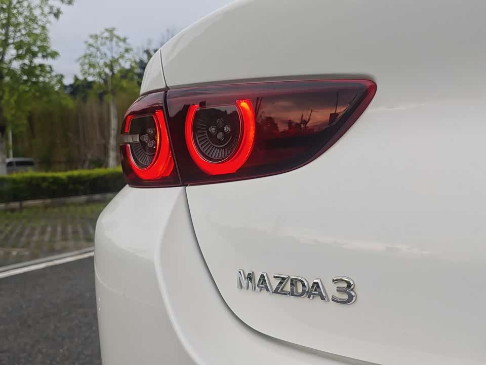 Mazda 3 Angkesaila Mazda 3 Angkesaila
