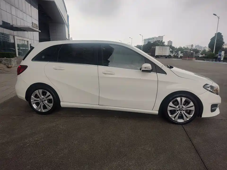 Mercedes-Benz Class B