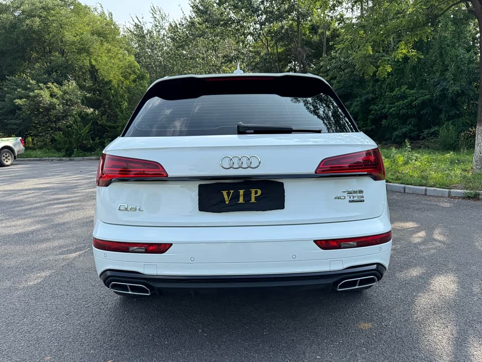 Audi Q5L Audi Q5L