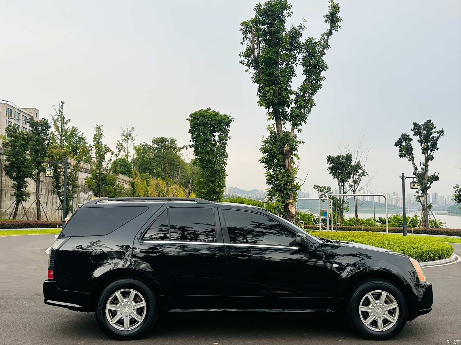 Cadillac SRX, 2006 6