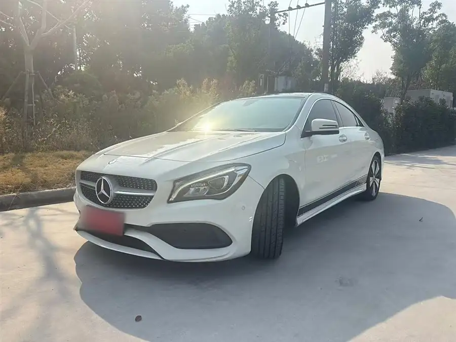 Mercedes Benz Mercedes CLA