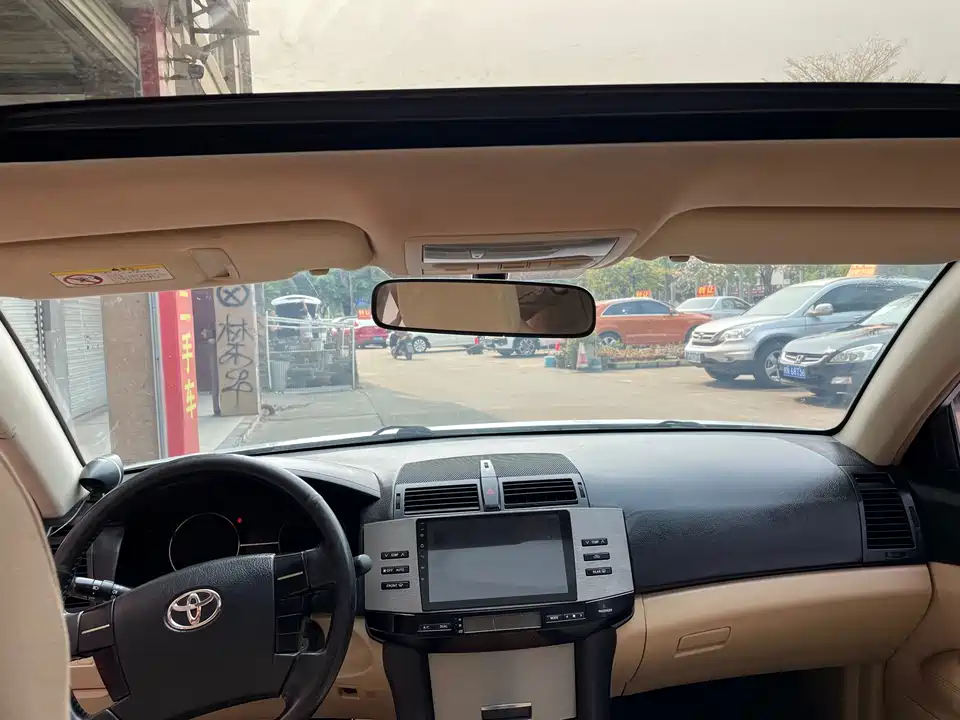 Toyota Reiz Toyota Reiz