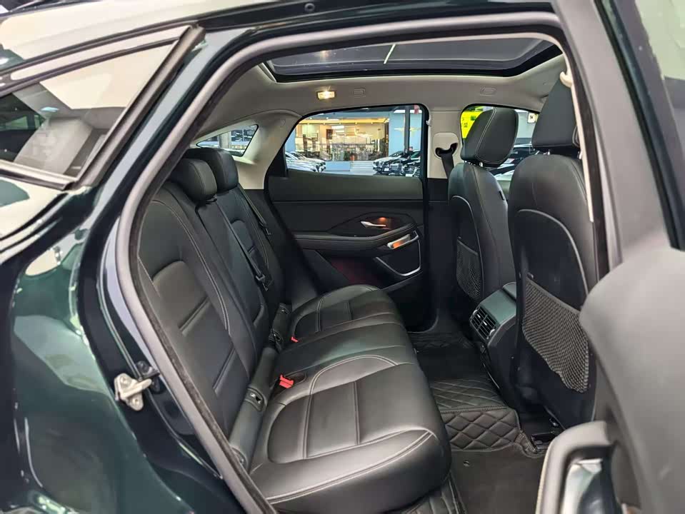Jaguar E-PACE Jaguar E-PACE