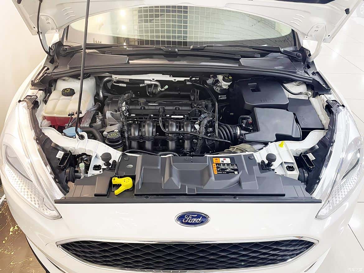 Ford Focus, 2019 23