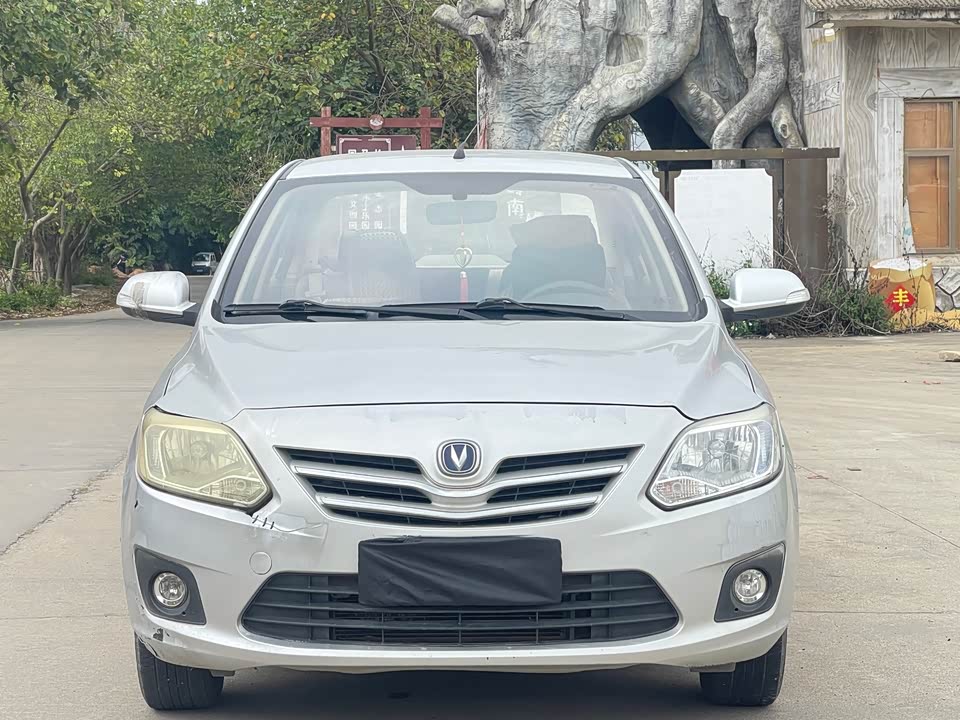 Changan Yuexiang V3