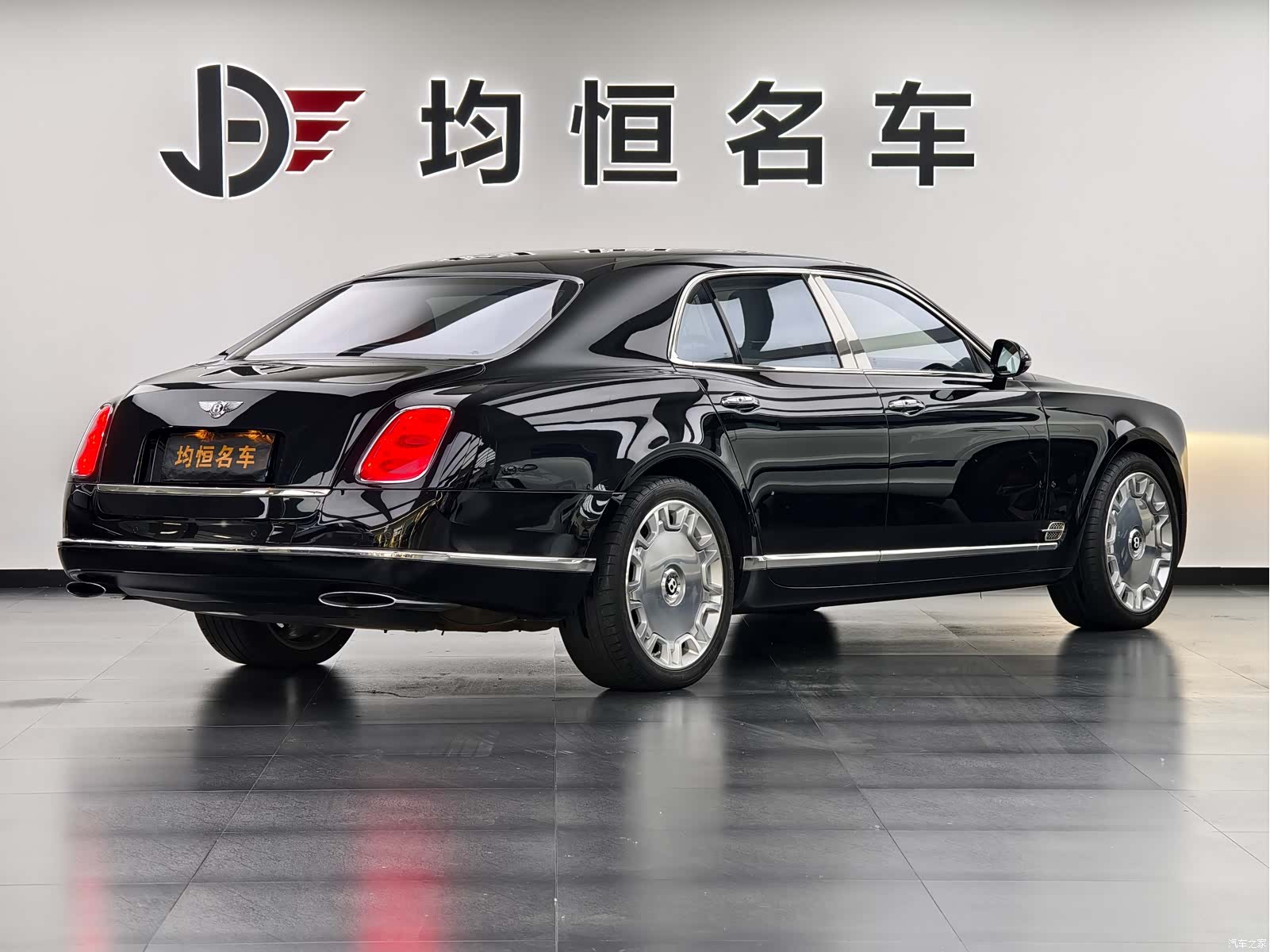 Bentley Mulsanne, 2012 3
