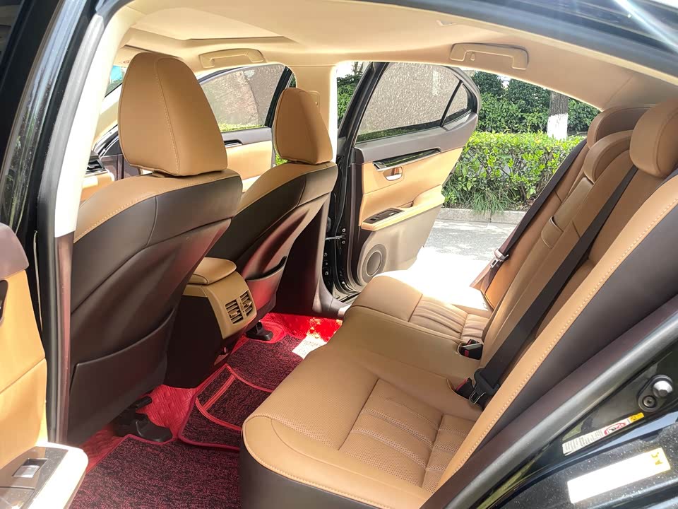 Lexus ES Lexus ES