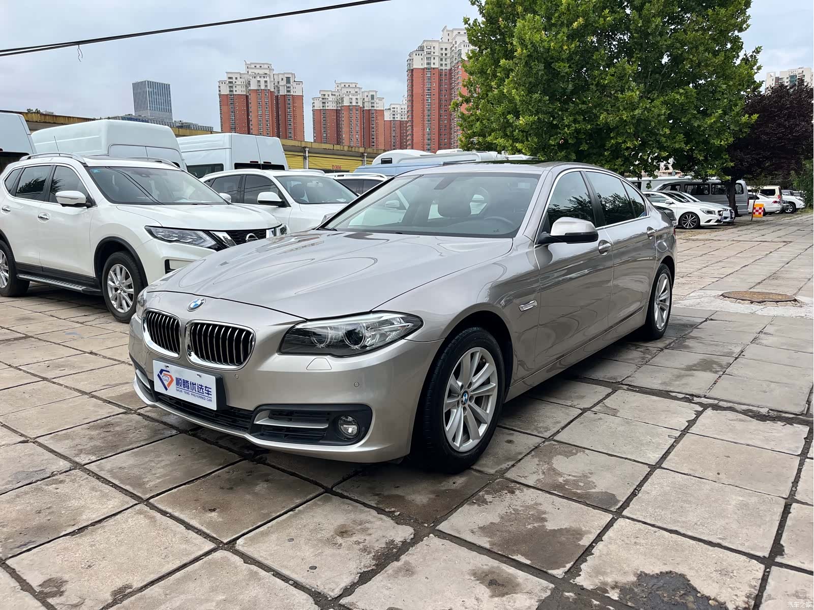 BMW 5 Series, 2016 1