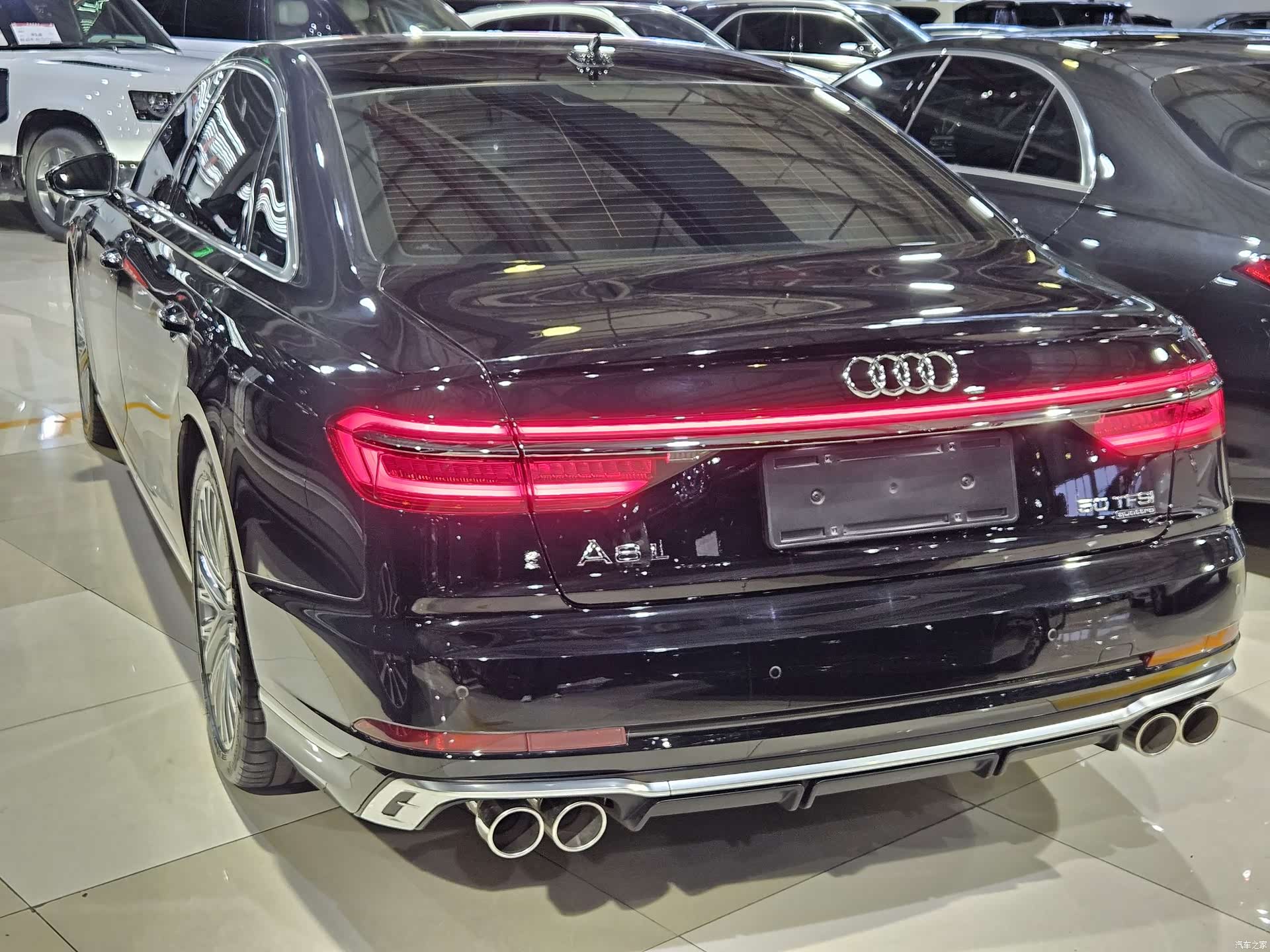 Audi A8L, 2022 все фото