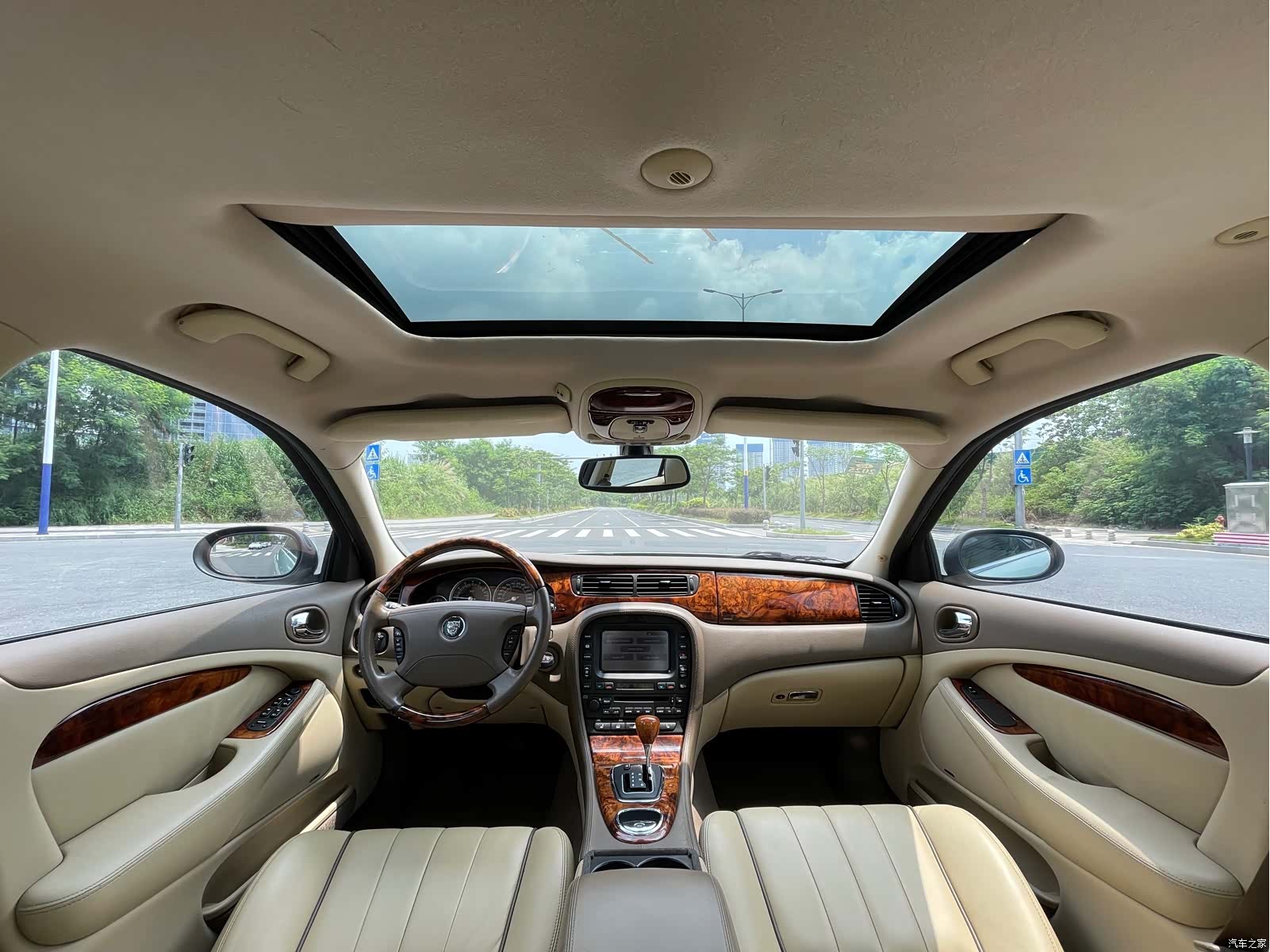 Jaguar S-TYPE, 2006 16