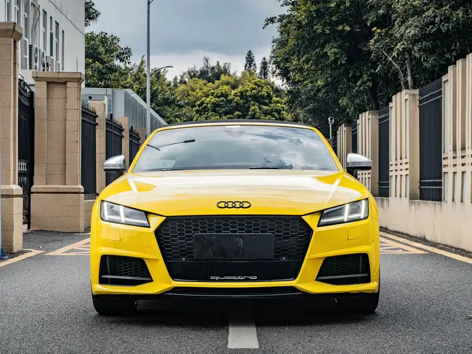 Audi TTS