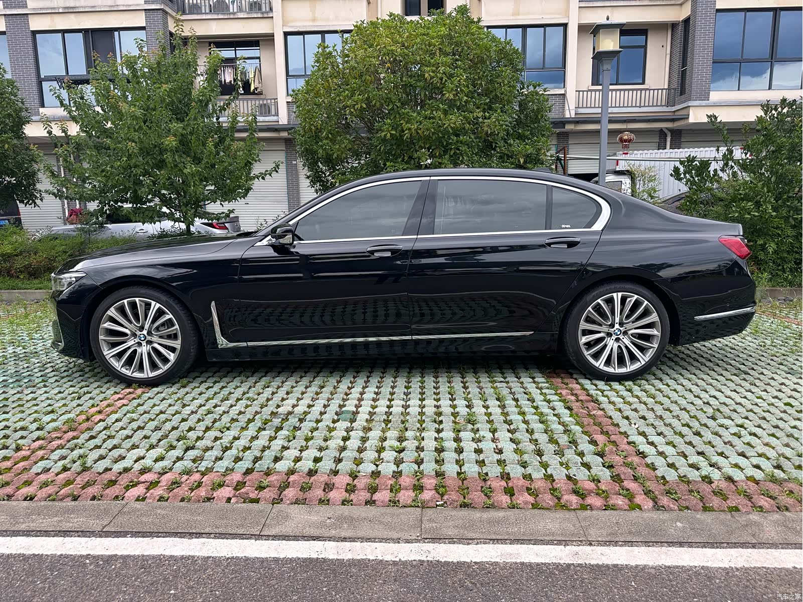 BMW 7 Series, 2021 4