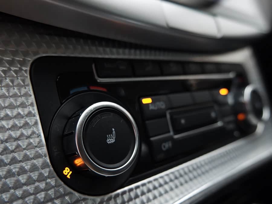 Volkswagen Passat 2011, фото 11